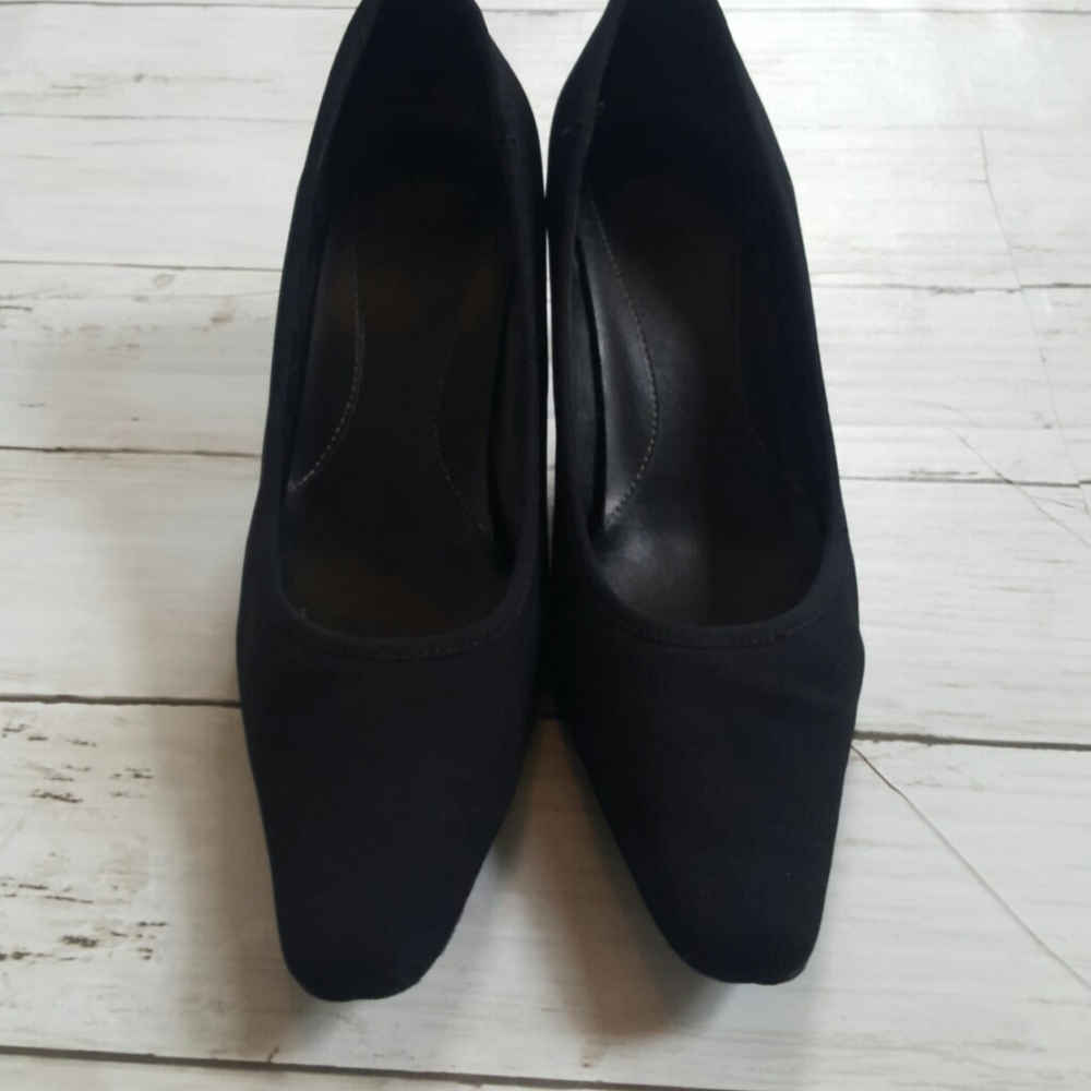 Mootsie tootsie Classic black heels Pointed Square Toe‎ Size 7 - Picture 2 of 5